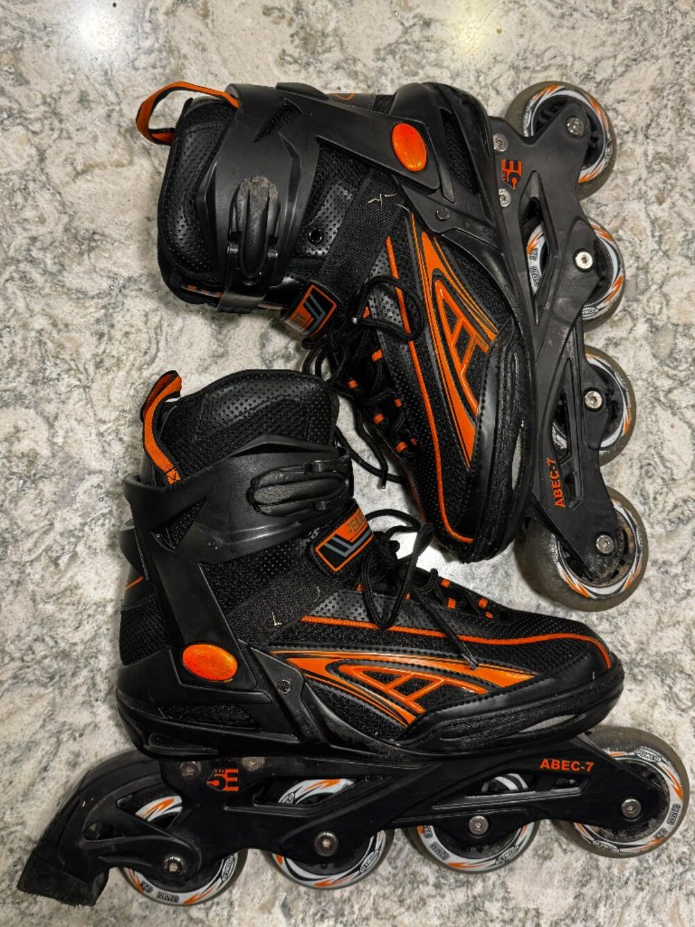 5th Element rollerblades inline skates Size 8 (retails for $79)